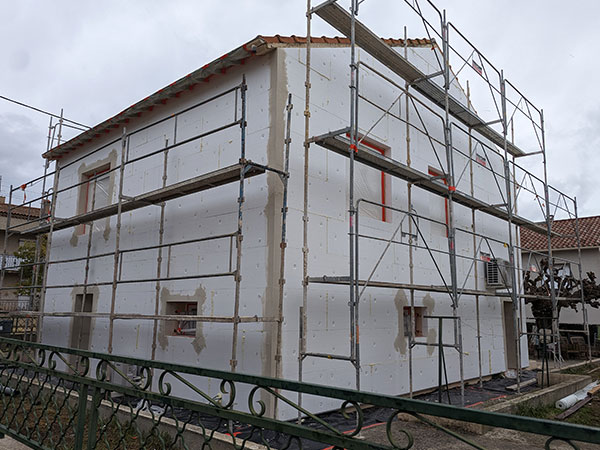 FaçadeCo 34 : rénovation énergétique à Cournonsec près de Montpellier & Béziers
